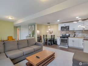 16608 43rd Avenue W, Lynnwood WA 98037