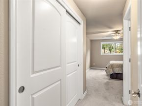 7505 212th Street SW C301, Edmonds WA 98026