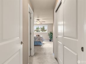 7505 212th Street SW C301, Edmonds WA 98026