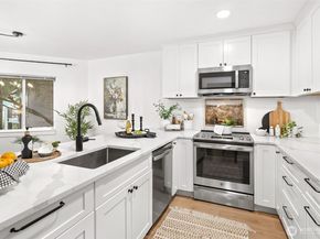 12003 100th Avenue NE 202, Kirkland WA 98034