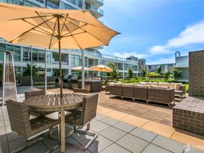 583 Battery Street 3103N, Seattle WA 98121