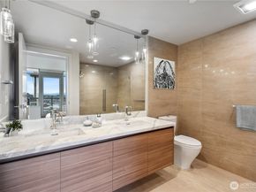 583 Battery Street 3103N, Seattle WA 98121
