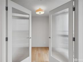 583 Battery Street 3103N, Seattle WA 98121