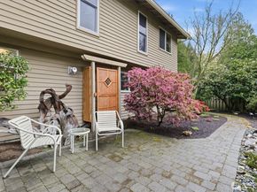 7605 146th Avenue NE, Redmond WA 98052