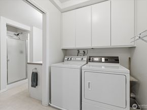 7605 146th Avenue NE, Redmond WA 98052