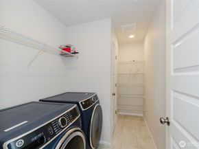 948 Panoramic Loop, Bremerton WA 98312