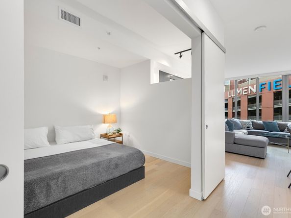 590 1st Avenue S 713, Seattle WA 98104