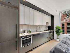 590 1st Avenue S 713, Seattle WA 98104