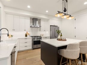 11128 116th Avenue NE 1, Kirkland WA 98033