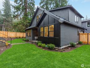 11128 116th Avenue NE 1, Kirkland WA 98033