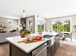 19507 81st Place NE 3, Kenmore WA 98028