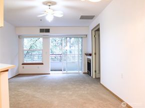 1750 152nd Avenue NE W211, Bellevue WA 98007