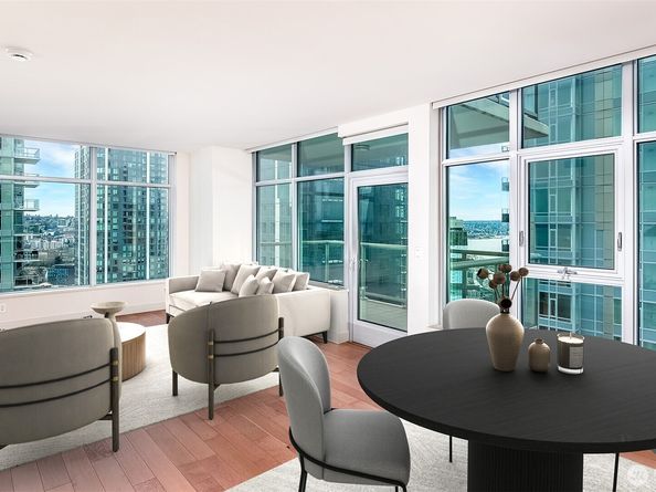 588 Bell Street 2902S, Seattle WA 98121