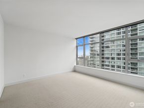 588 Bell Street 2902S, Seattle WA 98121