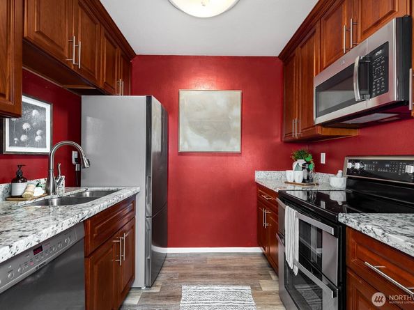 4823 180th Street SW H203, Lynnwood WA 98037