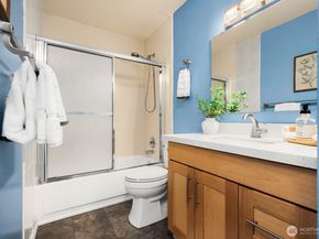 4823 180th Street SW H203, Lynnwood WA 98037