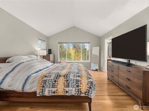 3723 Lincoln Court NE, Renton WA 98056