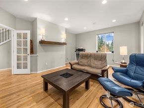 3723 Lincoln Court NE, Renton WA 98056