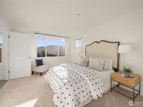 23120 SE Black Nugget Road C1, Issaquah WA 98029