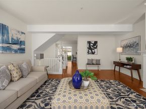 23120 SE Black Nugget Road C1, Issaquah WA 98029