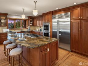 4117 43rd Avenue NE, Seattle WA 98105