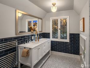 4117 43rd Avenue NE, Seattle WA 98105