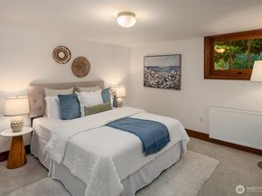 4117 43rd Avenue NE, Seattle WA 98105