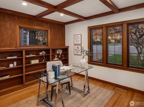 4117 43rd Avenue NE, Seattle WA 98105