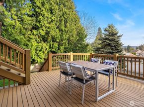 11868 174th Place NE, Redmond WA 98052