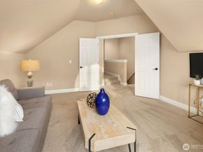 11868 174th Place NE, Redmond WA 98052