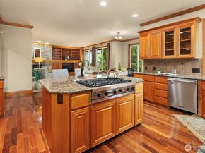 11868 174th Place NE, Redmond WA 98052