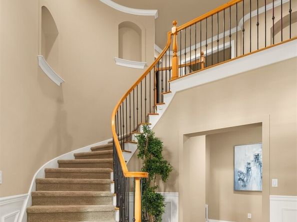 11868 174th Place NE, Redmond WA 98052