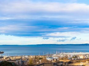 50 Pine Street 302, Edmonds WA 98020