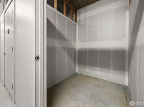 50 Pine Street 302, Edmonds WA 98020