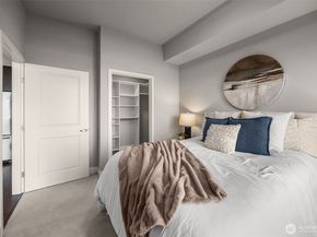 50 Pine Street 302, Edmonds WA 98020