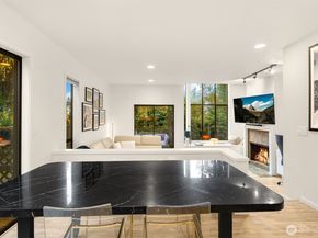 12 18th Avenue A, Kirkland WA 98033