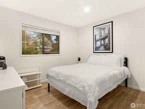 12 18th Avenue A, Kirkland WA 98033