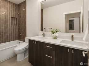 3739 139th Avenue SE, Bellevue WA 98006