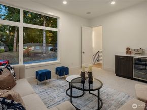 3739 139th Avenue SE, Bellevue WA 98006