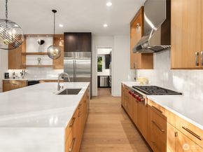 3739 139th Avenue SE, Bellevue WA 98006