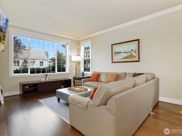315 4th Avenue S, Kirkland WA 98033