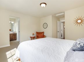 315 4th Avenue S, Kirkland WA 98033