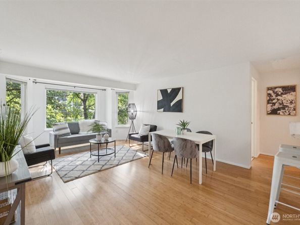 1115 16th Avenue 3, Seattle WA 98122