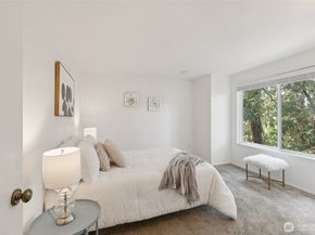 1115 16th Avenue 3, Seattle WA 98122