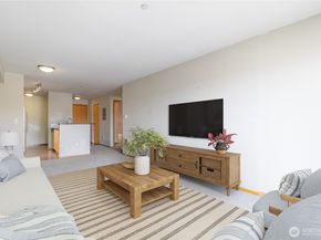 412 11th Avenue 408, Seattle WA 98122