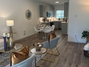 5822 200th Street SW D, Lynnwood WA 98036