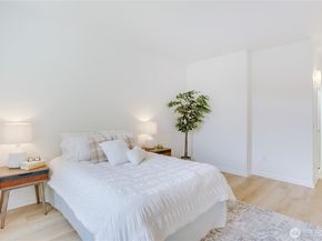 122 State Street S 310E, Kirkland WA 98033