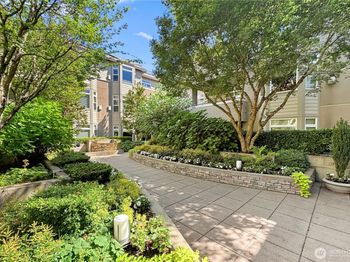 122 State Street S