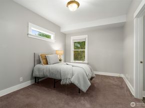 4232 Rucker Avenue, Everett WA 98203