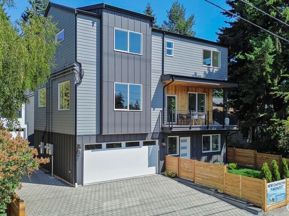 12048 5th Avenue NE, Seattle WA 98125